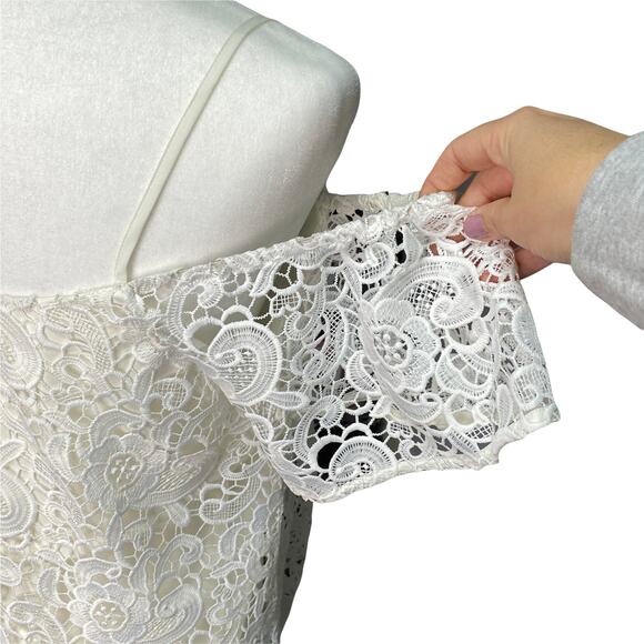 LIKELY for REVOLVE | sz S Women's White V-Neck Crochet Lace Cold Shoulder Blouse - Picture 4 of 7